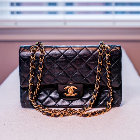 Chanel 1994 Lambskin Small Double Flap in black with 24k gold hardware! - Picture 13 of 14